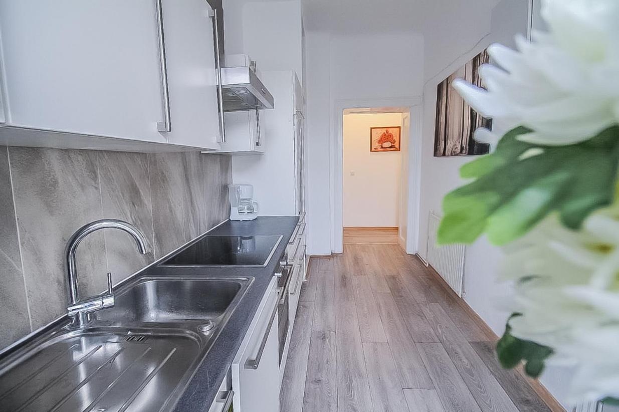 Apartment In Josefstaedter Strasse Area Wien